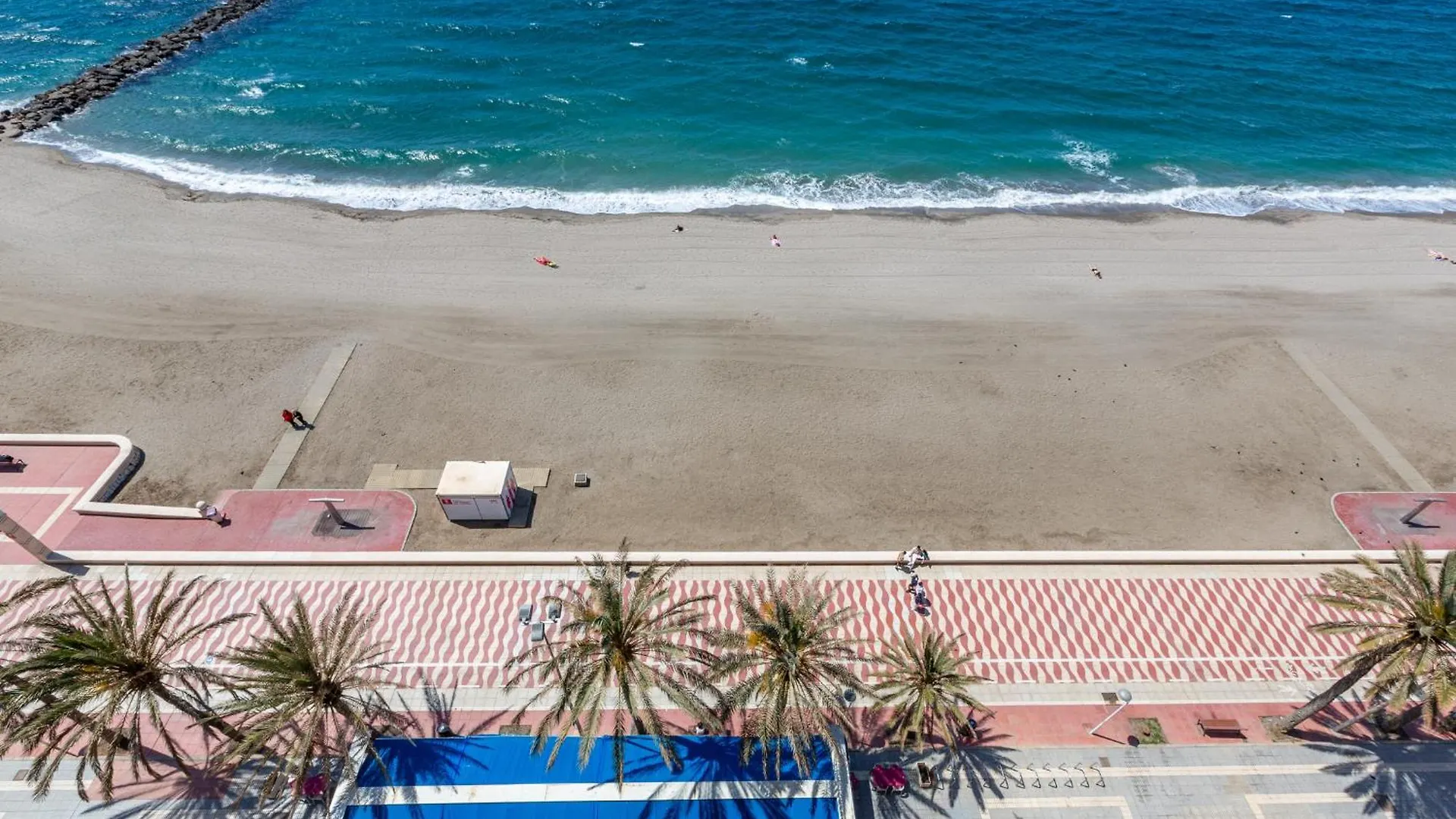 Atico Con Garaje En 1º Linea De Playa Almeria Apartment